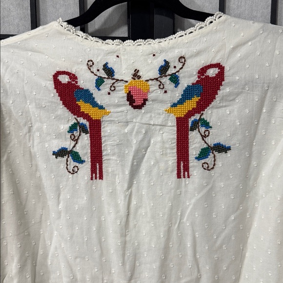 🌴Farm Rio Macaw 🦜 Cross Stitch Embroidered maxi midi Dress Off-White Size M NWT - Picture 11 of 12